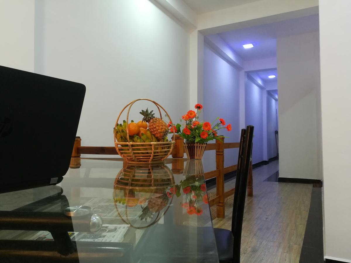 The Peak Residence Nallathanniya Exterior foto
